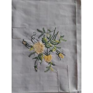 Vintage Embroidered Yellow Floral LARGE Embroidered Tablecloth 76"X56"
